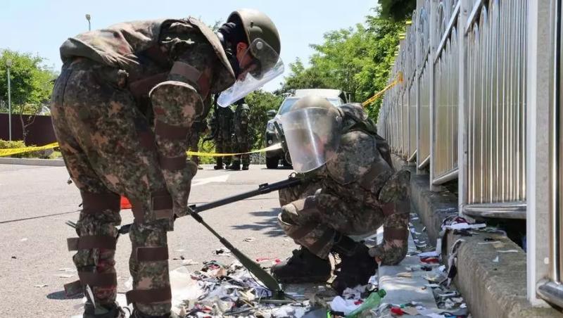 Громкоговорители против мусора: Южная Корея ответит на воздушные шары из КНДР4